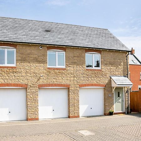 Coach House & Hot Tub Nr Bicester Village Dış mekan fotoğraf