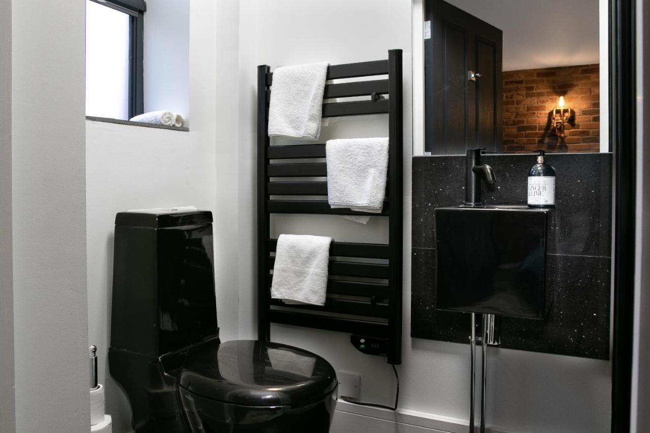 Coach House & Hot Tub Nr Bicester Village Dış mekan fotoğraf