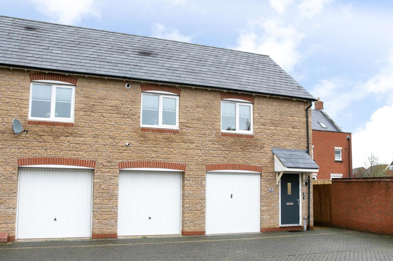 Coach House & Hot Tub Nr Bicester Village Dış mekan fotoğraf